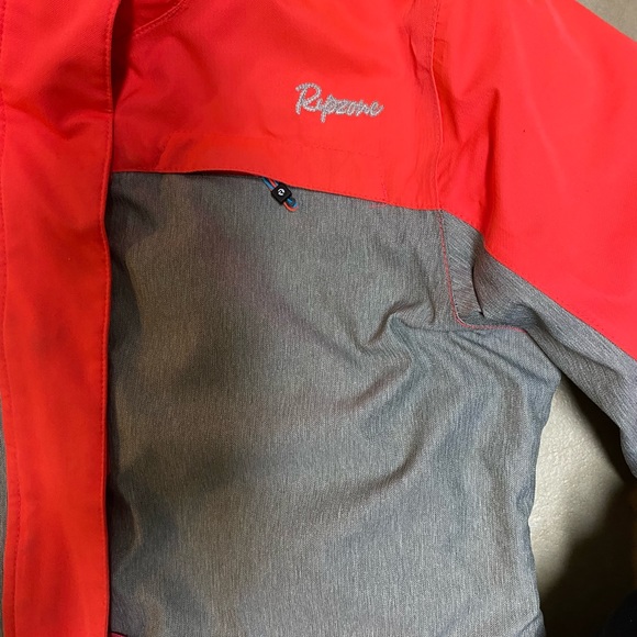 Girls Repzone winter jacket - Picture 4 of 5